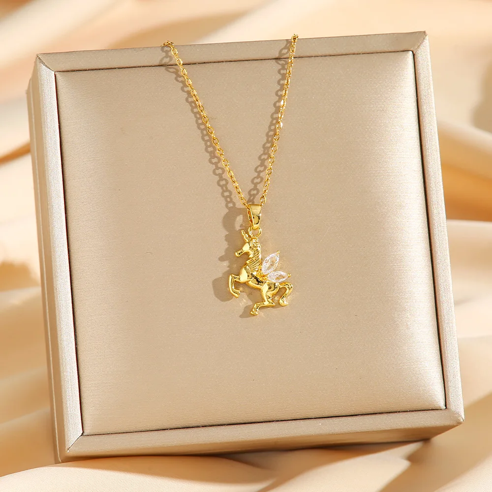 Fashion Zircon Unicorn Flying Horse Pendant Necklace for Women Men Stainless Steel Chain Cool Jewelry Gifts for Friends Lover