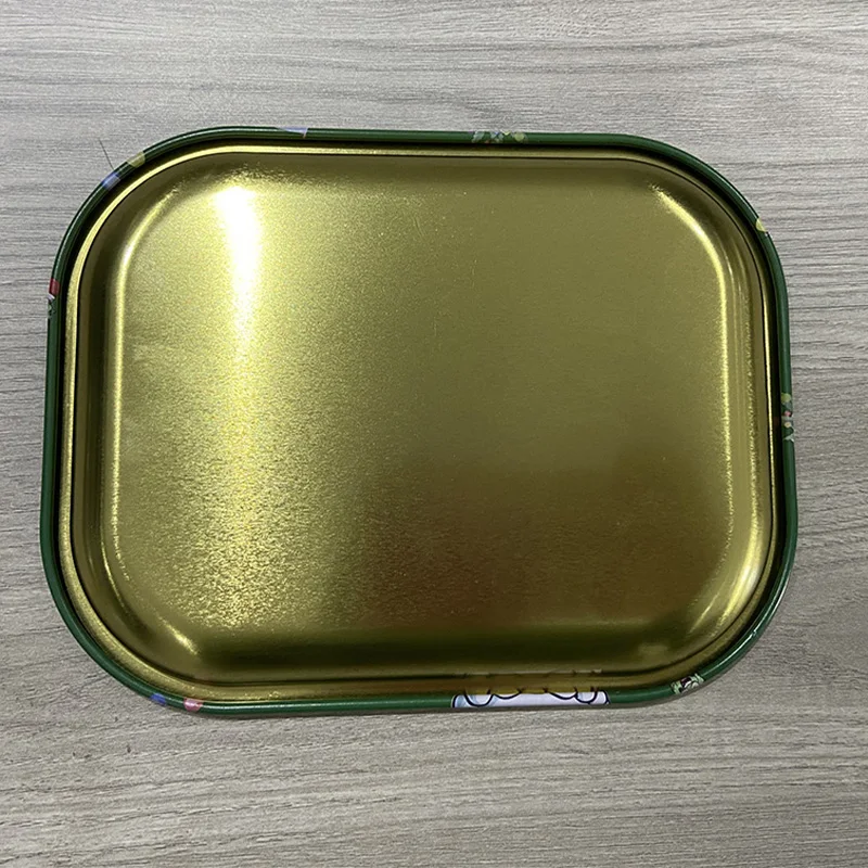 Christmas Cigarette Rolling Tray 18*14CM Metal Storage Container Tobacco Tinplate Plate Herb Smoking Accessories