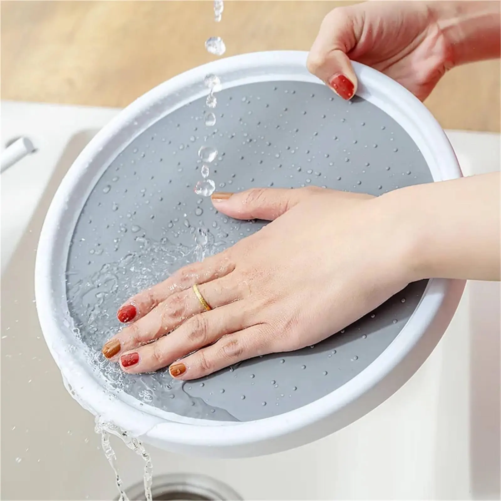 

Rotating Seasoning Rack Easy Full-Circle rotation° Rotating Storage Rack Round Seasoning Turntable High Edges Round Storage