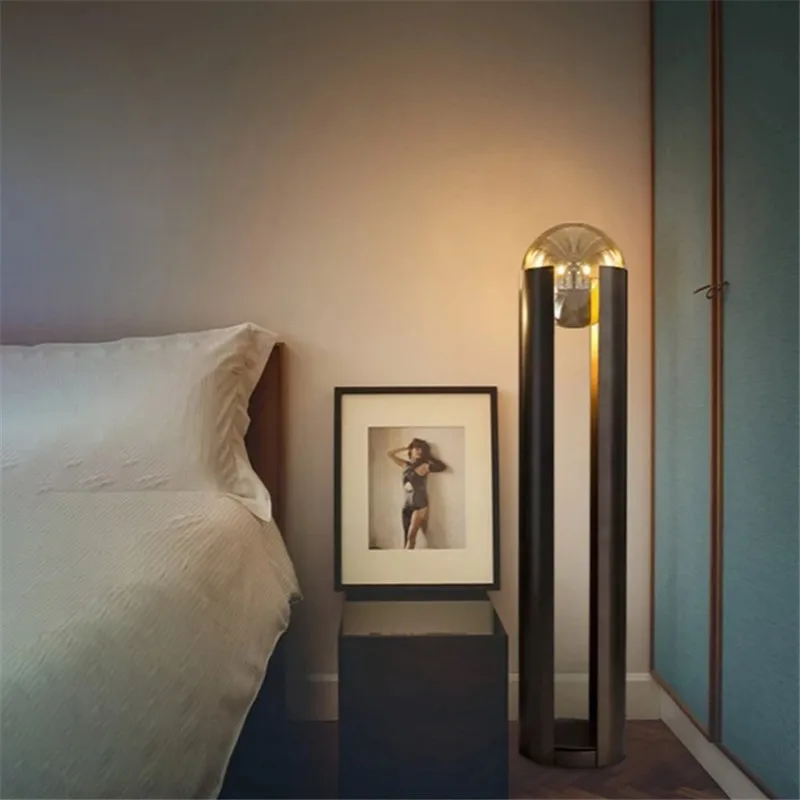 Luxury led beside brass standing lamp Personality Glass ball Lamps Bedroom Living Room Study Decorative Lamp office  floor lamp