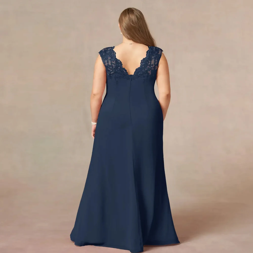 Plus Size Strapless Mother of Bride Dresses for Women New Navy Blue Sheath Chiffon Sleeveless Wedding Party Dresses 2024 Summer