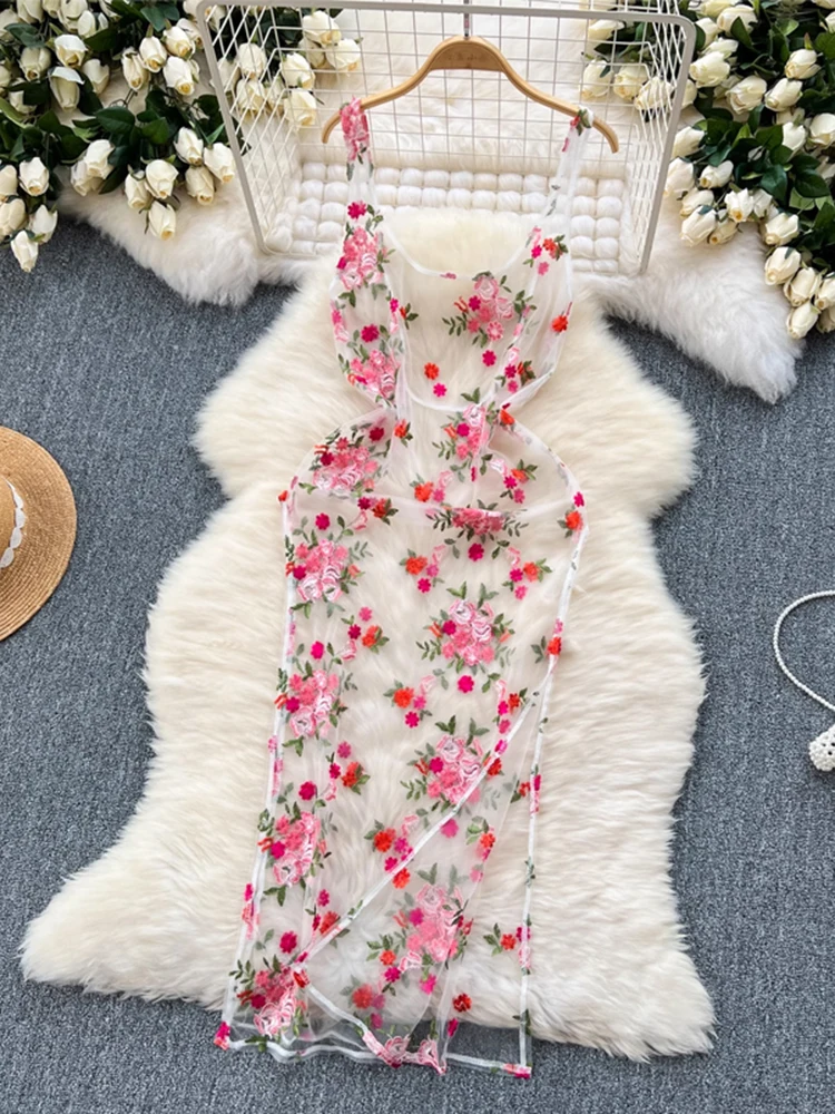 EWQ Summer Fashion Designer Dress Women Floral Mesh Embroidery Transparent Sunscreen Sling Dresses 2024 New Clothing 27C315