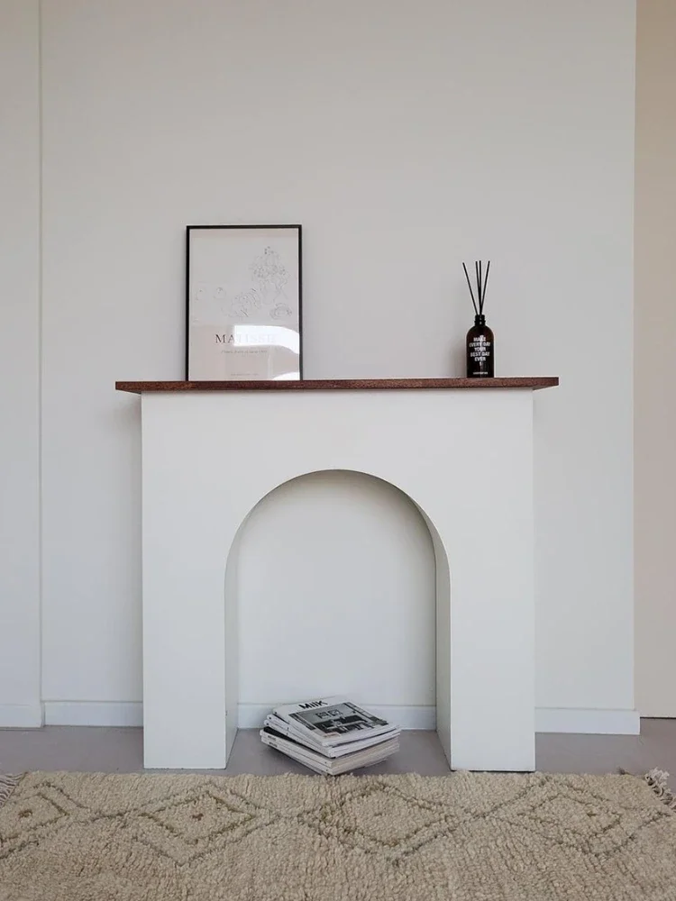 Gentle Decorative Fireplace Entrance Cabinet Simple White