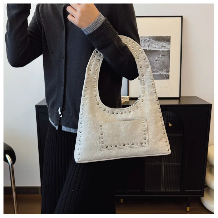 

Punk Style Lady Handbags Luxury Pu Leather Underarm Bag Small Tote Female Purses Vintage Rivet Women Shoulder Bags