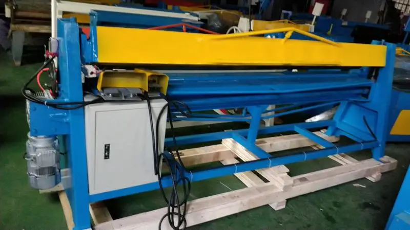 Square Hvac Duct Sheet Metal Bending Machine Electric Folding Machine for Metal Plate