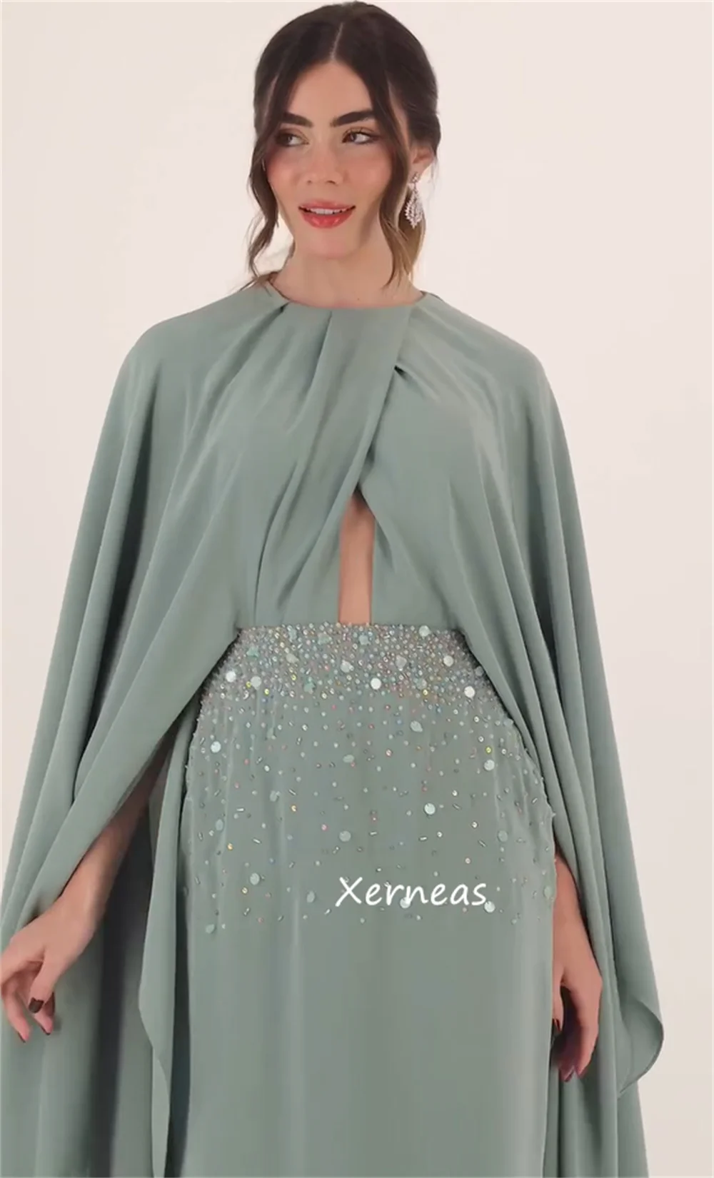 カスタマイズされたファッションジャージプリーツスパンコール付きストレートOネックミディドレスオーダーメイドフォーマルクラシックチャイニーズスタイル