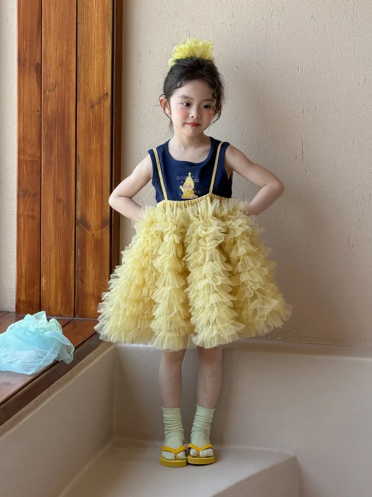 

Новые летние модные комплекты для девочек 2026 года: топ с мультяшным принтом + желтая сетчатая юбка, милые костюмы для принцесс, размеры 2-8 лет