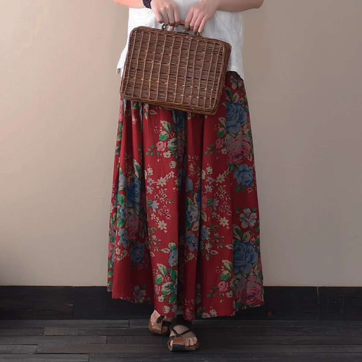 

Мягкая хлопковая свободная длинная юбка с цветочным принтом и эластичной резинкой на талии, женская юбка макси в этническом стиле для отдыха, летняя полуюбка в стиле ретро