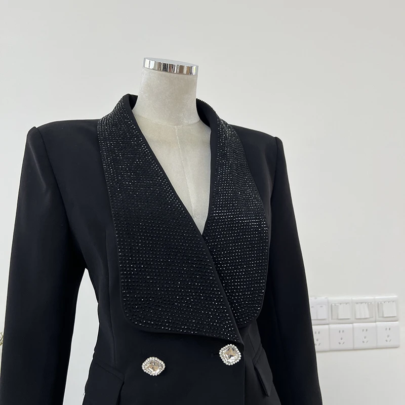 KBQ Sólidos Emendados Diamantes Elegante Blazers Para As Mulheres Lapela Manga Longa Túnica Patchwork Button Temperamento Casaco Feminino Moda