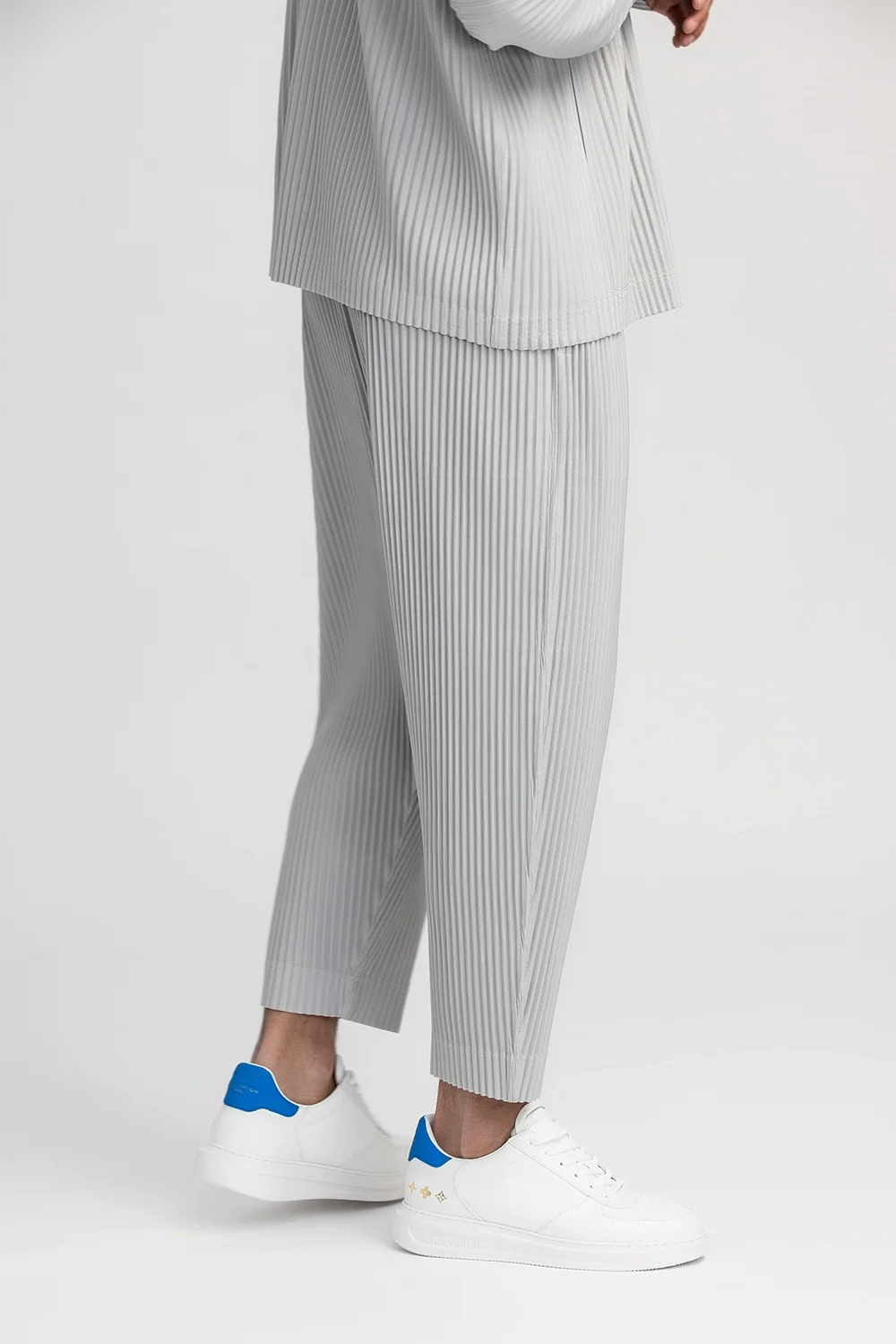 Miyake Plissee Hosen Solide Konische Hosen Bleistift Hosen Vier-saison Casual Böden Japanischen Streetwear Miyake Männer – Detail 4