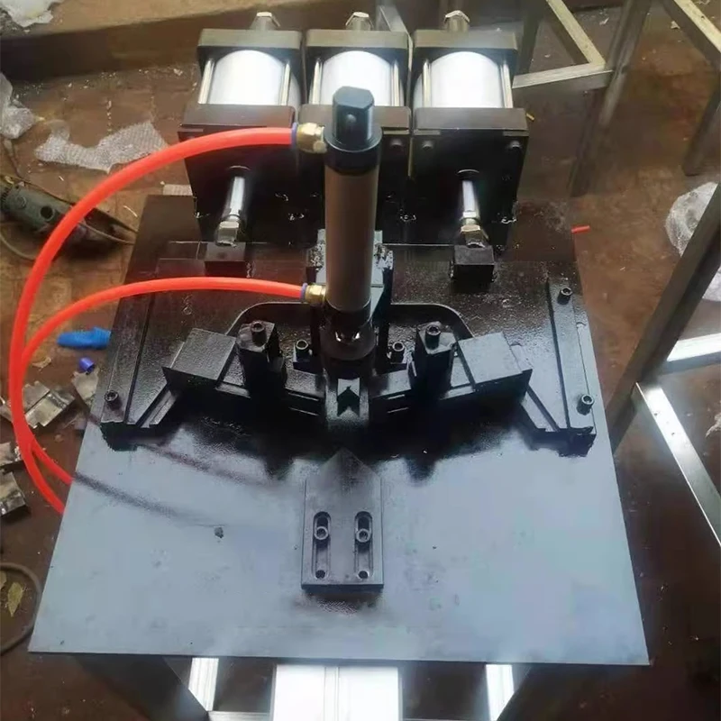 Pneumatic Corner Joining Machine for Diamond Mesh Precision Hydraulic Corner Joining Machine for Casement(Customized)