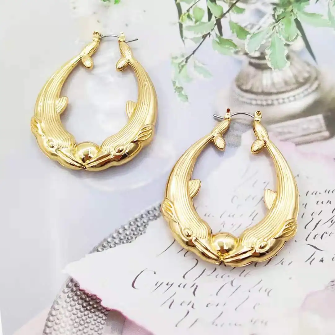 Europe and The United States Simple Fashion Dolphin Earrings for Women Creative Personality Fish-shaped Daily with Jewelry