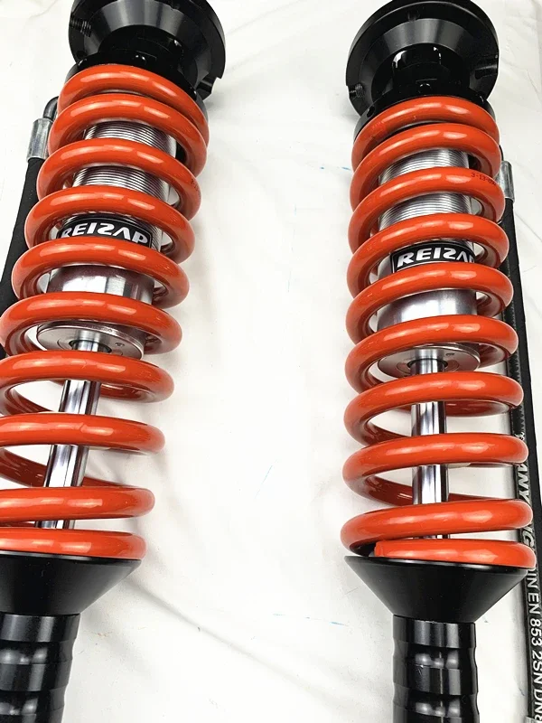 4WD Lift Adjustable Shock Absorber Kit for Isuzu D-Max 4X4 Off Road Coilover Suspension Struts