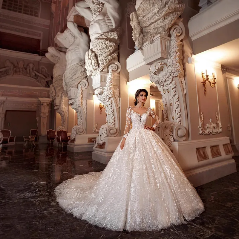 

2024 New Off-shoulder Sleeve Lace Long Train Forest Fairy Luxurious High-end Bridal Main Wedding Dress V-neck Trailing Style