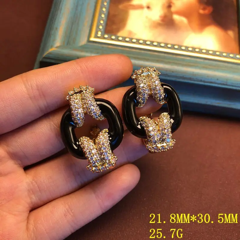 orecchini-a-lobo-con-zirconi-raffinati-design-esclusivo-chiusure-per-orecchie-da-donna-orecchini-unici-versatili-e-raffinati