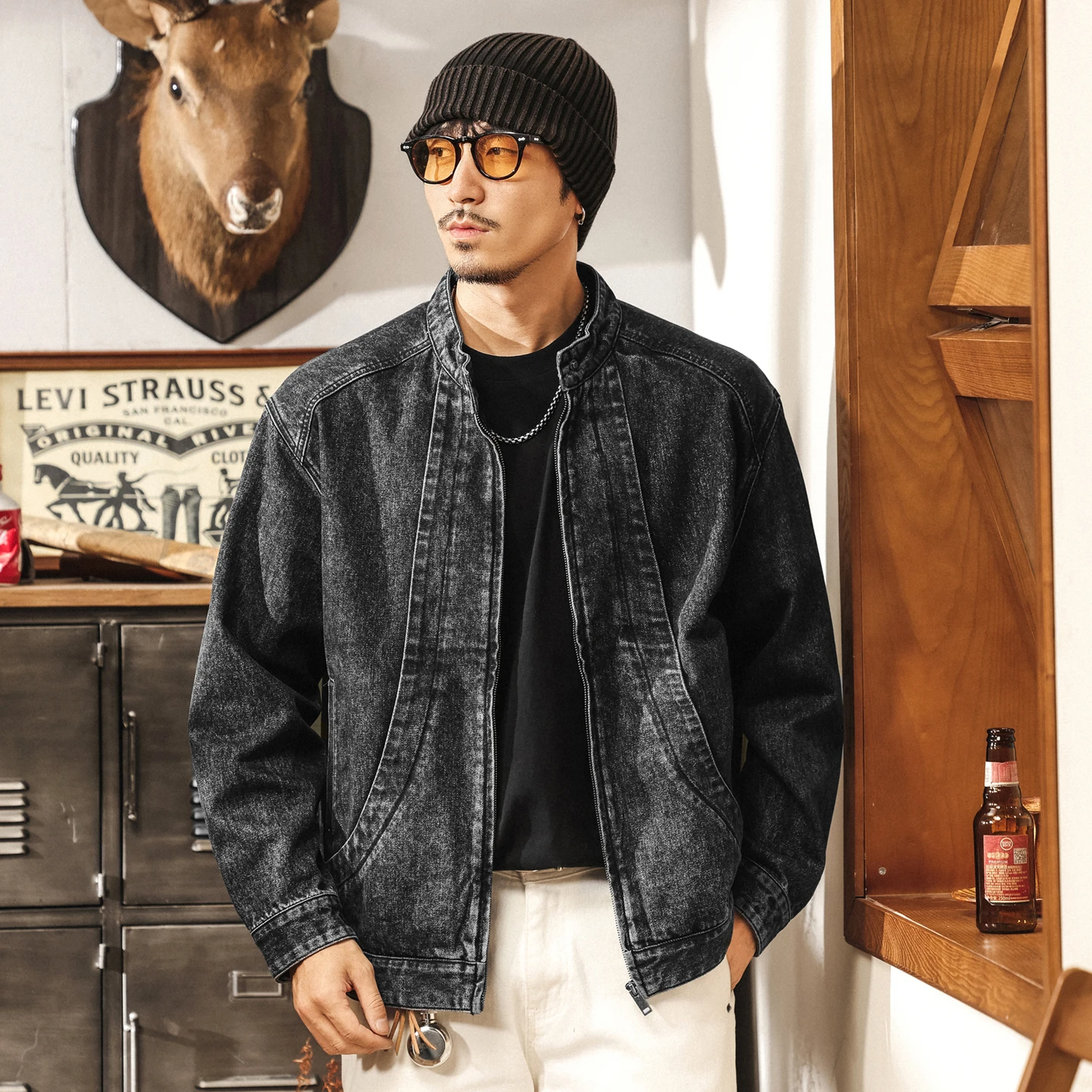 

Новая осенне-зимняя модная мужская джинсовая куртка в стиле ретро, мужская свободная куртка с воротником-стойкой и повседневный топ.