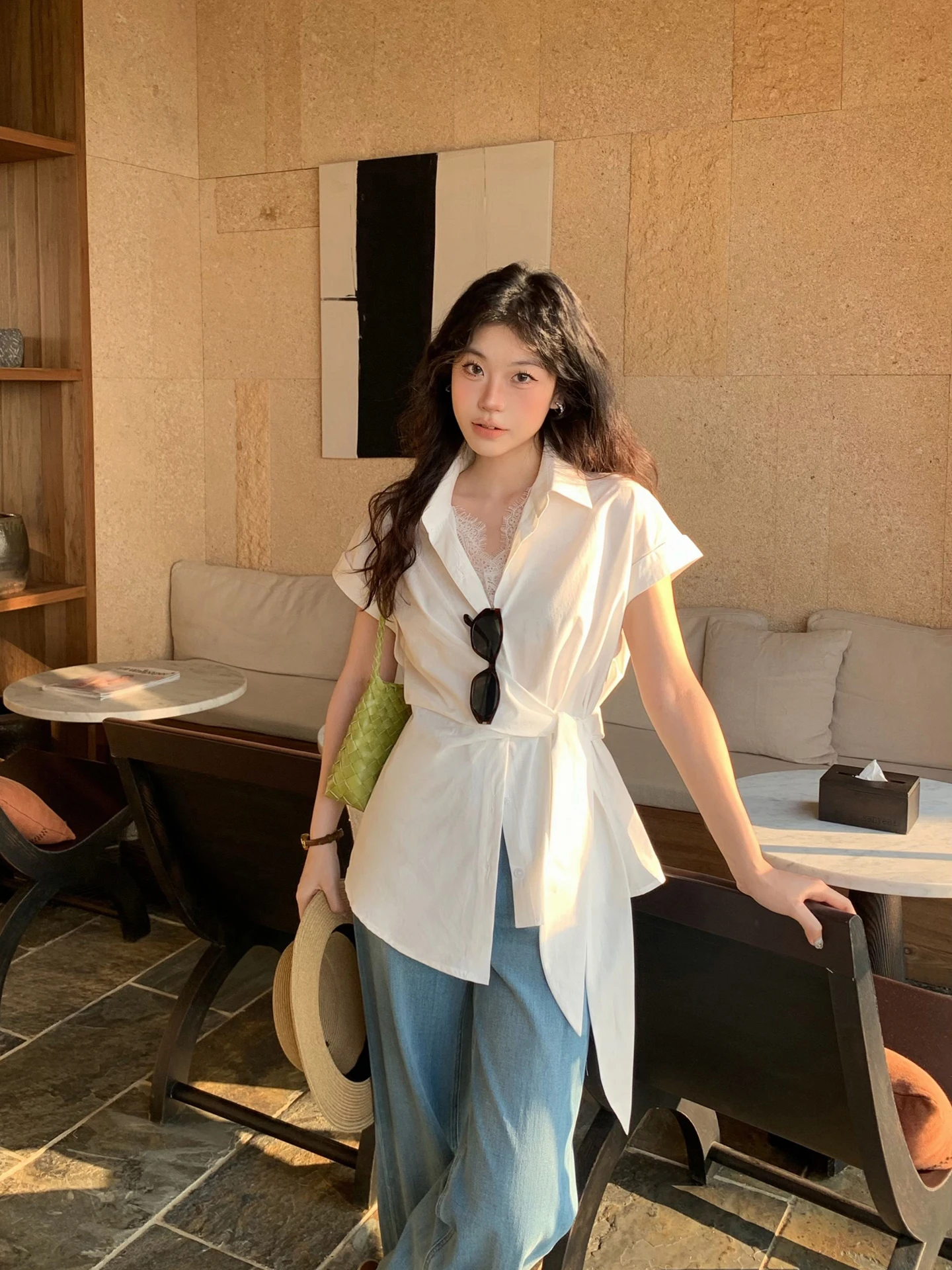 

Женская кружевная блузка Moby Light Oxygen Fog White с коротким рукавом, V-образным вырезом, завязками на талии, из смесового хлопка, удобная для поездок на работу