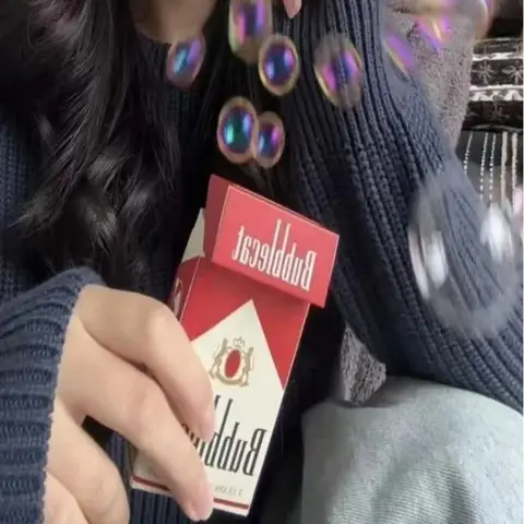 Holiday Gifts Creative Plastic Bubble Cigarette Packs - Novelty Cigarette Accessories Fun Party Favors