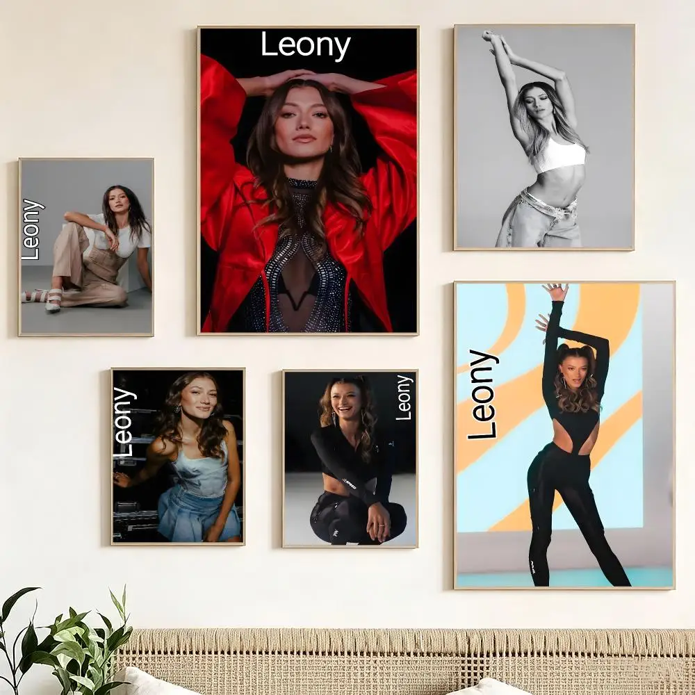 German Pop Singer L-Leony Poster Pegatina artistica HD autoadhesiva impermeable para salon dormitorio
