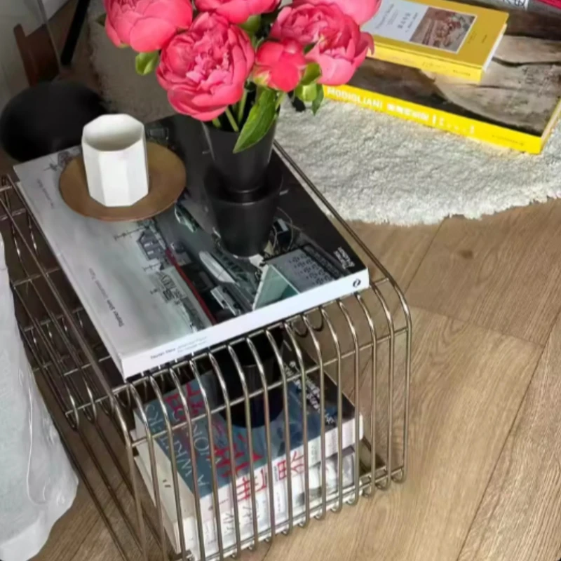 Modern Minimalist Metal Side Table Bauhaus Style Bedside Storage Sofa End Table for Living Room Sleek Industrial Magazine Holder