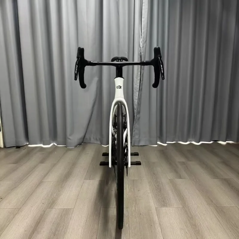 R7170 Di2 24 Speed Full Carbon Road Bike Carbon Wheels Integrated Handlebar Disc Brake T47 BB Professional Racing Bicycle Gear