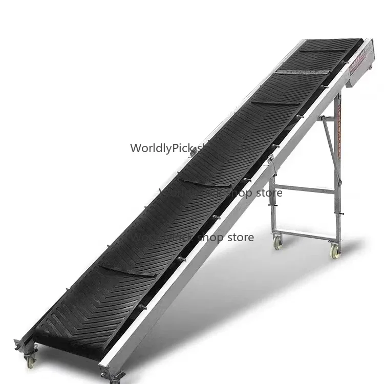 Chinese and German custom-made black inclined belt conveyor for marine fishing.