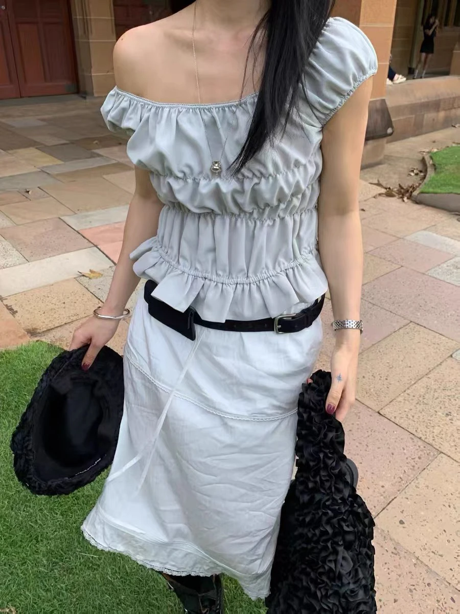 Süß und Würzig: Schulterfreies Damen-Sommer-Top 2025 – Neues, gefaltetes, schmales Oberteil mit Trägern und One-Shoulder-Design