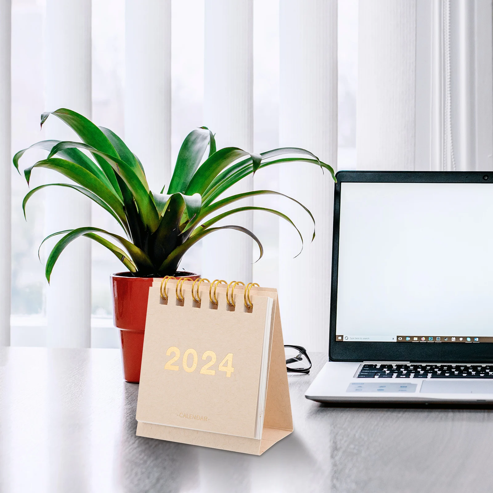 

Mini Desk Calendar Sturdy Blue Small Flip Standing Organizing Tool Dormitory Office Decor Schedule Planner
