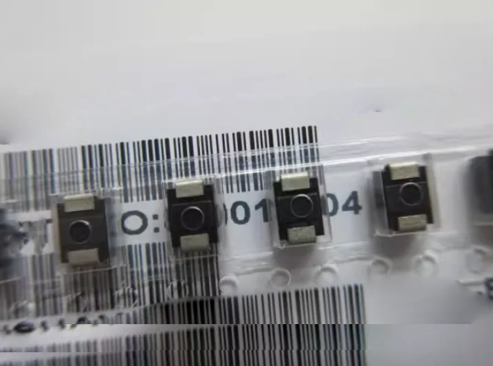 30V Surface Mount Unidirectional TVS Diode SMBJ30A (P6KE30A) DO-214AA Solder Marking MK