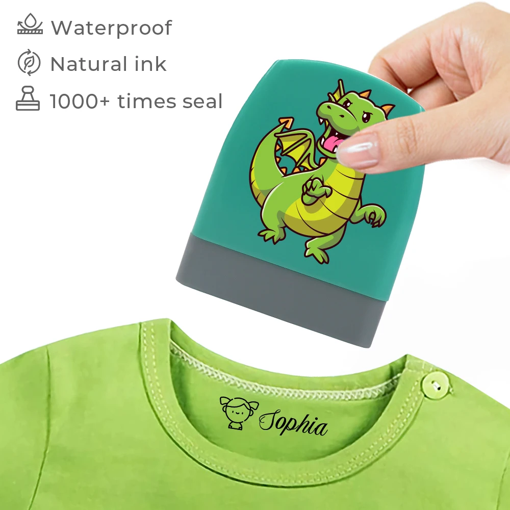 Tampon de Nom de Dinosaure de Dessin Animé sur Mesure pour Enfant, Jouet Pas Facile à Décolorer, Idéal comme Cadeau pour les Vêtements des Étudiants