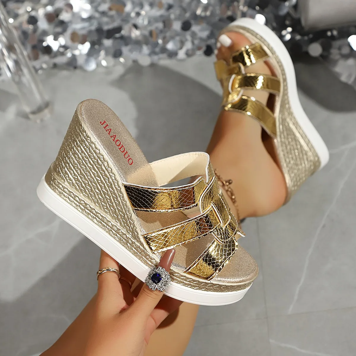 

Women Wedges Sandals Luxury Platform Slippers Sexy 2026 Women Shoes Shiny High Heels Women Beach Sandals Sandalias De Mujer