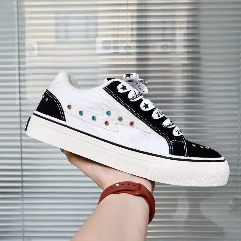 2026 new fashionable niche lightning plus diamond design trendy shoes, three time vulcanized board shoes, low top men's shoes