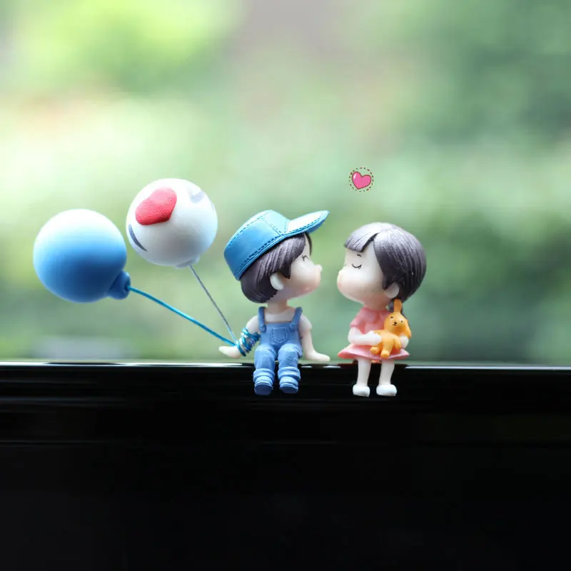 

Anime Couples For Car Ornament Model Cute Kiss Balloon Figure Auto Interior Decoration Pink Dashboard Figurine Accessories Gifts