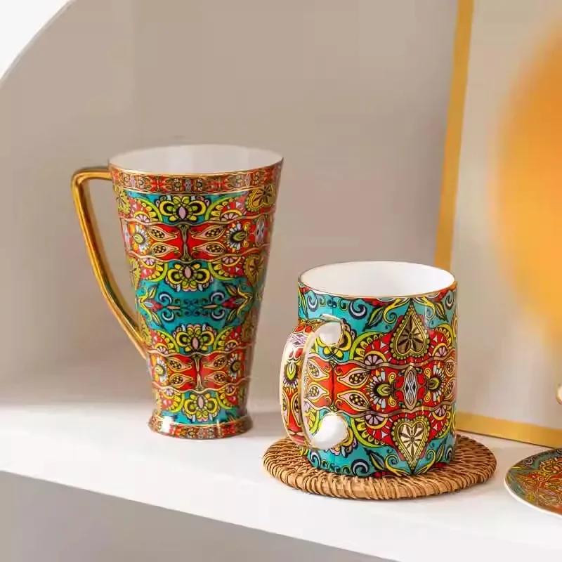 

Large capacity mug, light luxury retro bone china water cup, European style creative coffee cup, office Tea cup Christmas Gift