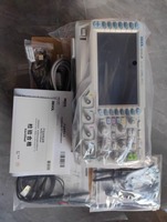 1pc RIGOL DS1054Z Digital Oscilloscope 50Mhz Bandwidth,4 Channels,1GSa/s *SY