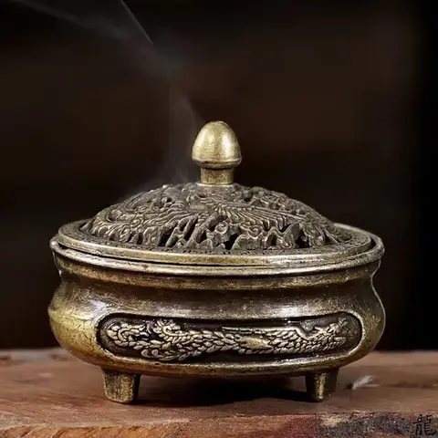 1PC Longfeng Fingertip Stove, Three-Legged Small Incense Burner, Non-Stick Powder Tray, Creative Aromatherapy Burner