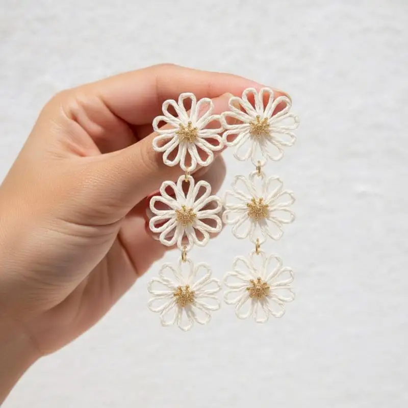 Handmade Triple Flower Straw Earrings for Women Bohemian Lightweight Woven Earrings Summer Holiday Jewelry Gift