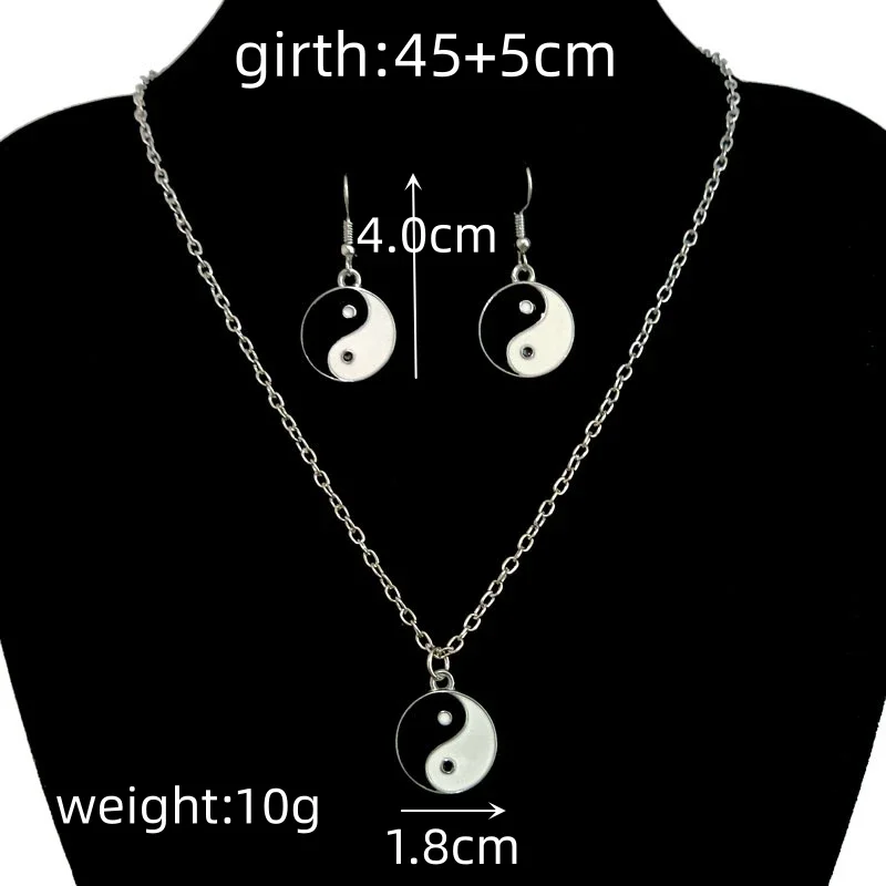 Collares con colgante de ocho trigramos para mujer, cadena de clavícula, Tai Chi Yin Yang, color blanco y negro, doble cara, regalo para novia, nuevo