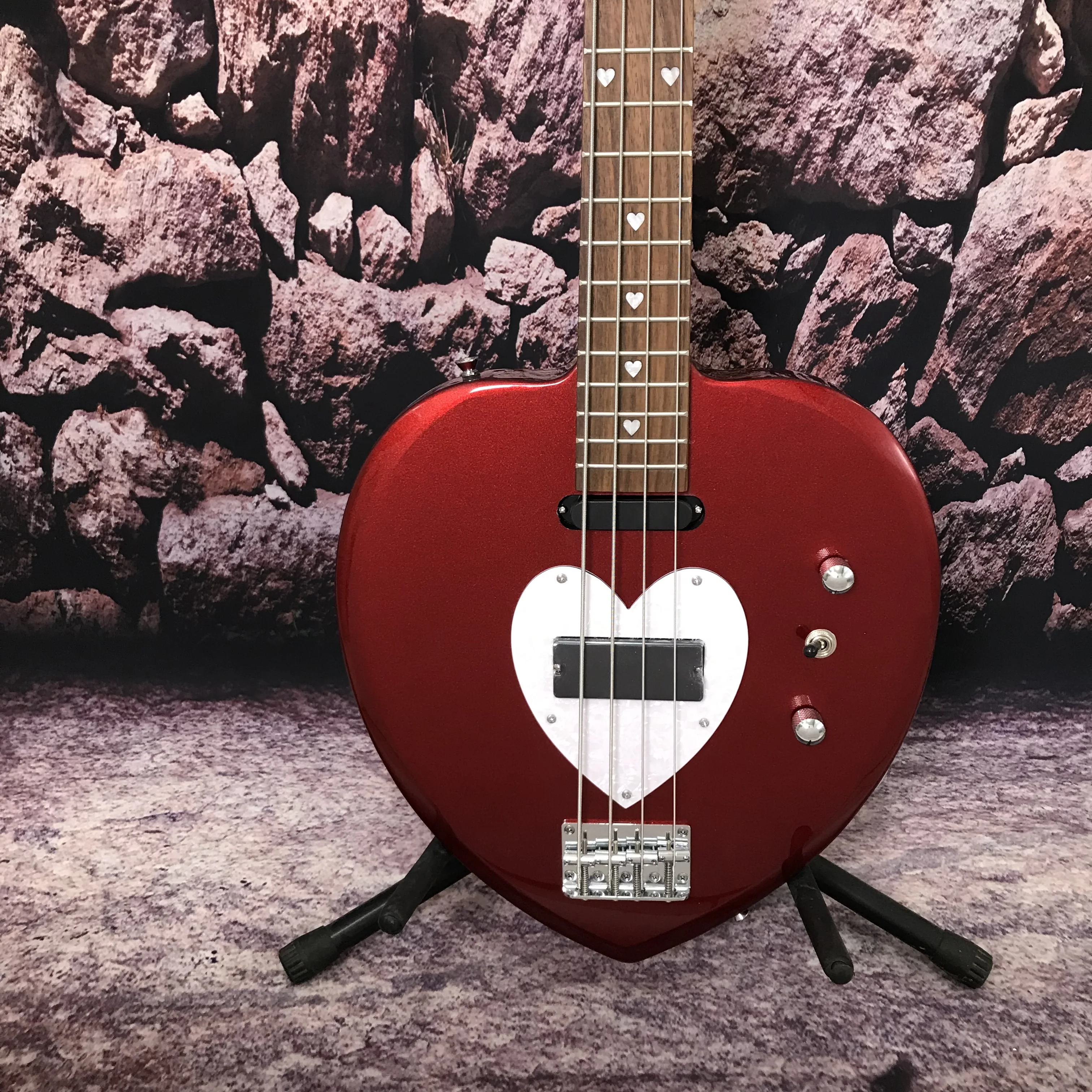 Factory customization electric guitar  bass heart-shaped metal red color 4 string