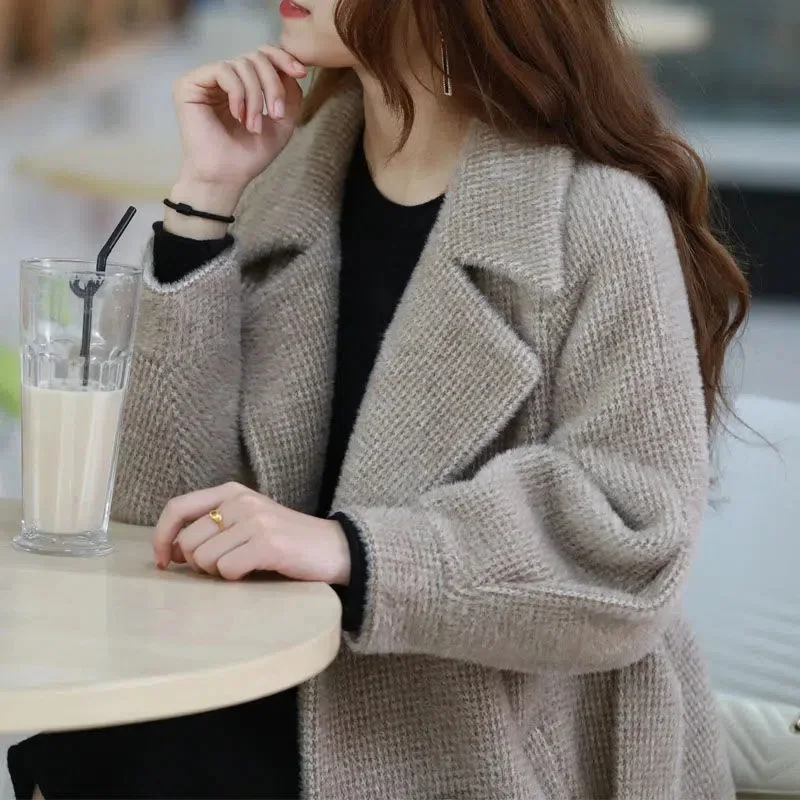 

2022 Autumn And Winter New Imitation Mink Velvet Coat Loose Coat Women's Houndstooth Coat Women's Long Thickening Coat Vintage