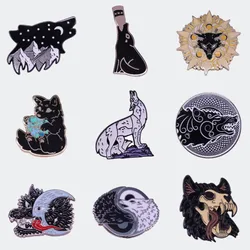 Wolf Enamel Pins Custom Tai Chi Moon Punk Animal Brooches Luxury Copper Lapel Badges Wild Jewelry Gift Drop Shipping