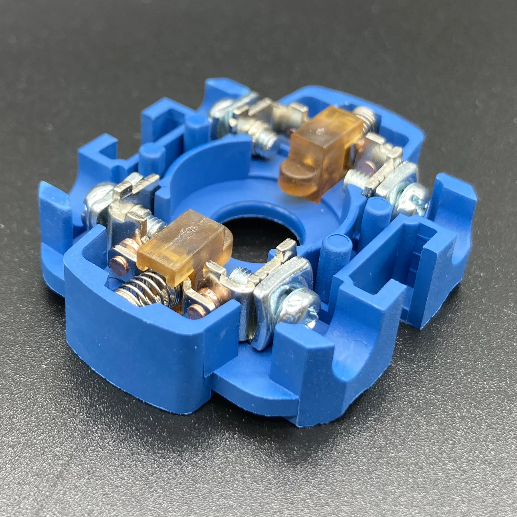 Zusen LW26-20 on/off  440V Ui 660V 20A Rotary Cam Switch 2 Position 2 Poles 4 Terminals