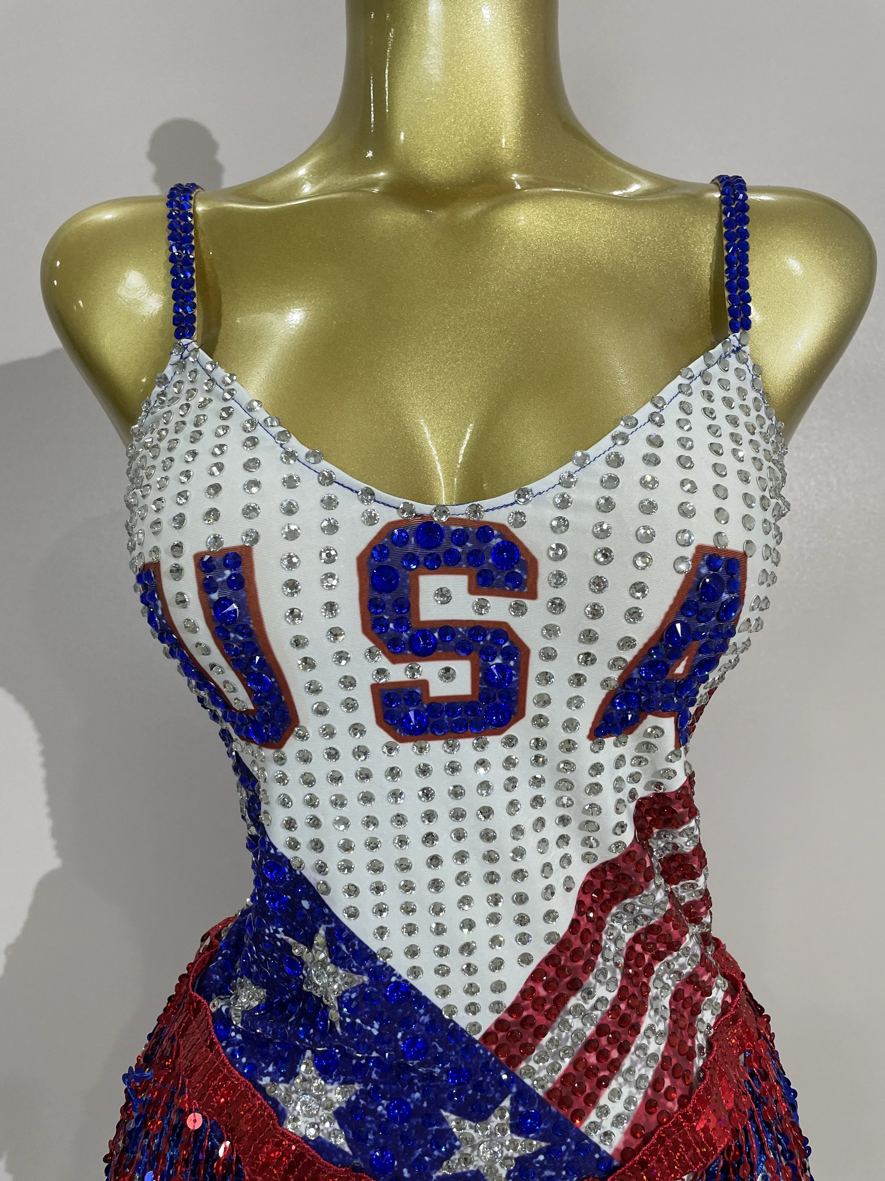 2025 جديد سباركلي الراين شرابة ارتداءها المرأة مثير فريق أداء ملابس رقص المغني راقصة يوتار عرض المرحلة ارتداء #5