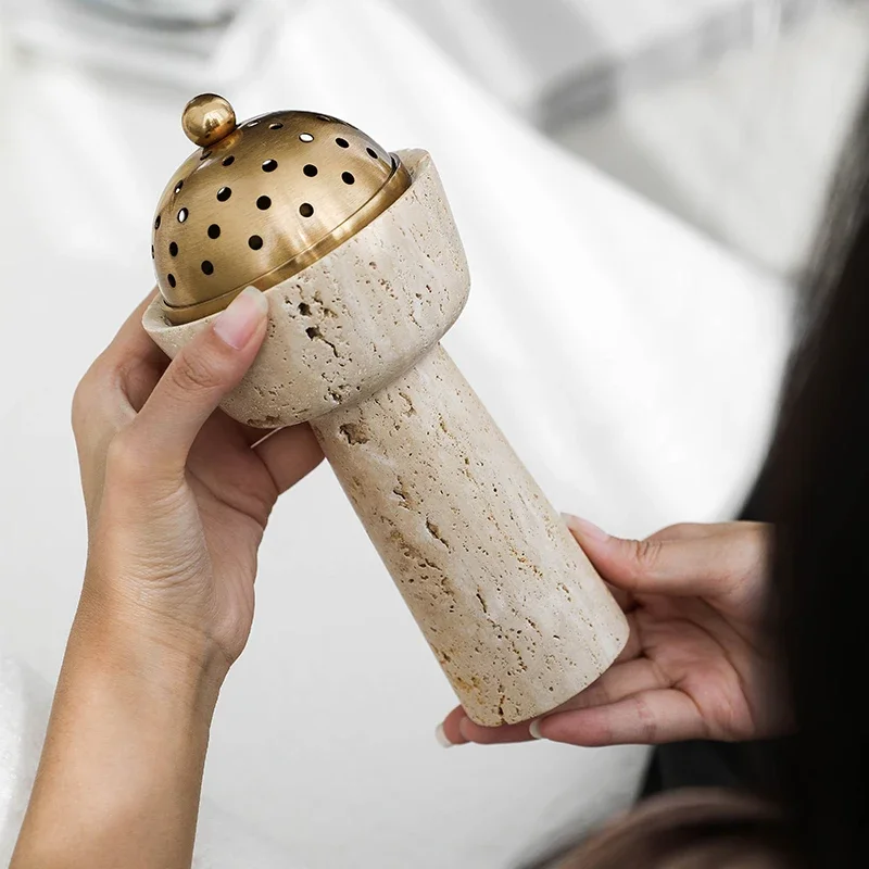 European Retro Metal Aromatherapy Stove Natural Cave Stone Desktop Decoration Ornaments Luxury Metal Candle Holder Model Room