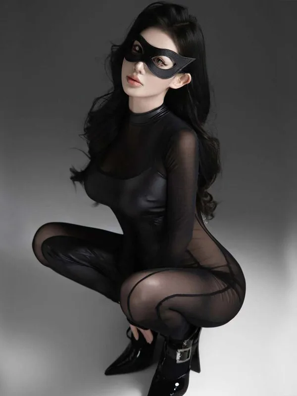 Kostium fotograficzny dla kobiet: futurystyczny żołnierzyk, spodnie z wysokim stanem, długie spodnie, styl dojazdowy, cekiny, patchwork.