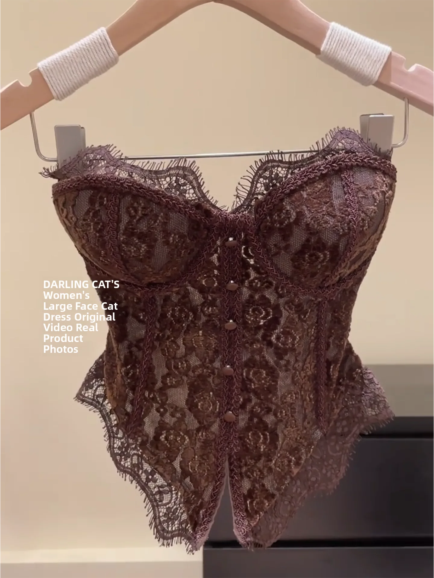 Spring Pure Desire Sweet Spicy Girl Lace Splice Tube Top Design Sense with Chest Pad Slim Fit Short Lockbone Top Women