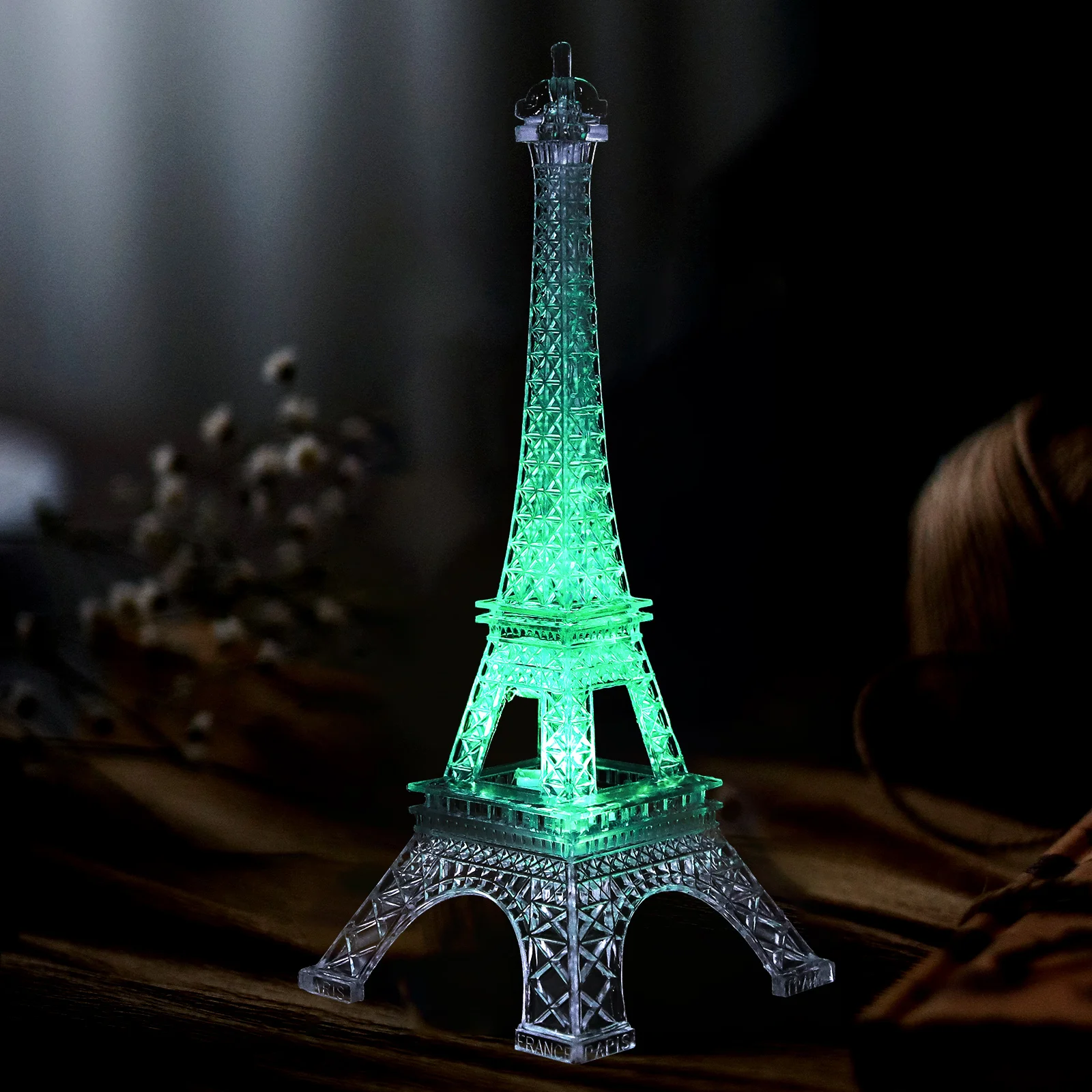 

Acrylic Eiffel Tower Night Light Colorful LED Desk Lamp Mini Home Decor Bedroom Bar Cafe Restaurant Party Wedding Gift