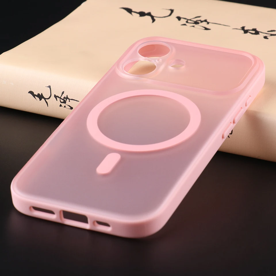 Funda para iPhone 17 con acabado esmerilado, protección de lente de cámara, carga inalámbrica Magsafe, cubierta trasera magnética de PC resistente a caídas 2