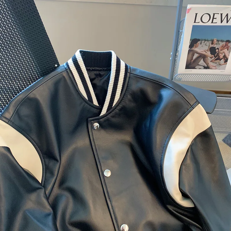 Chaqueta de béisbol de piel de oveja auténtica para mujer, abrigo de motocicleta con contraste en blanco y negro, nuevo estilo, 2023