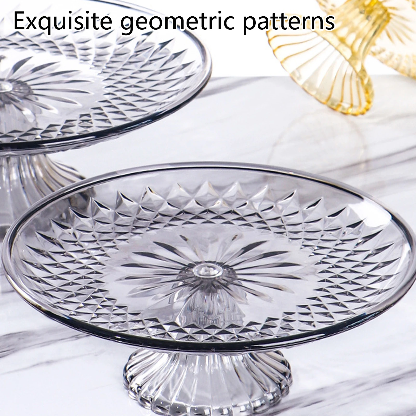 Acrylic Round Fruit Salad Plates Kitchen Supplies Crystal Food Serving Holders Plates For Coffee Table Wedding Cupcake Display